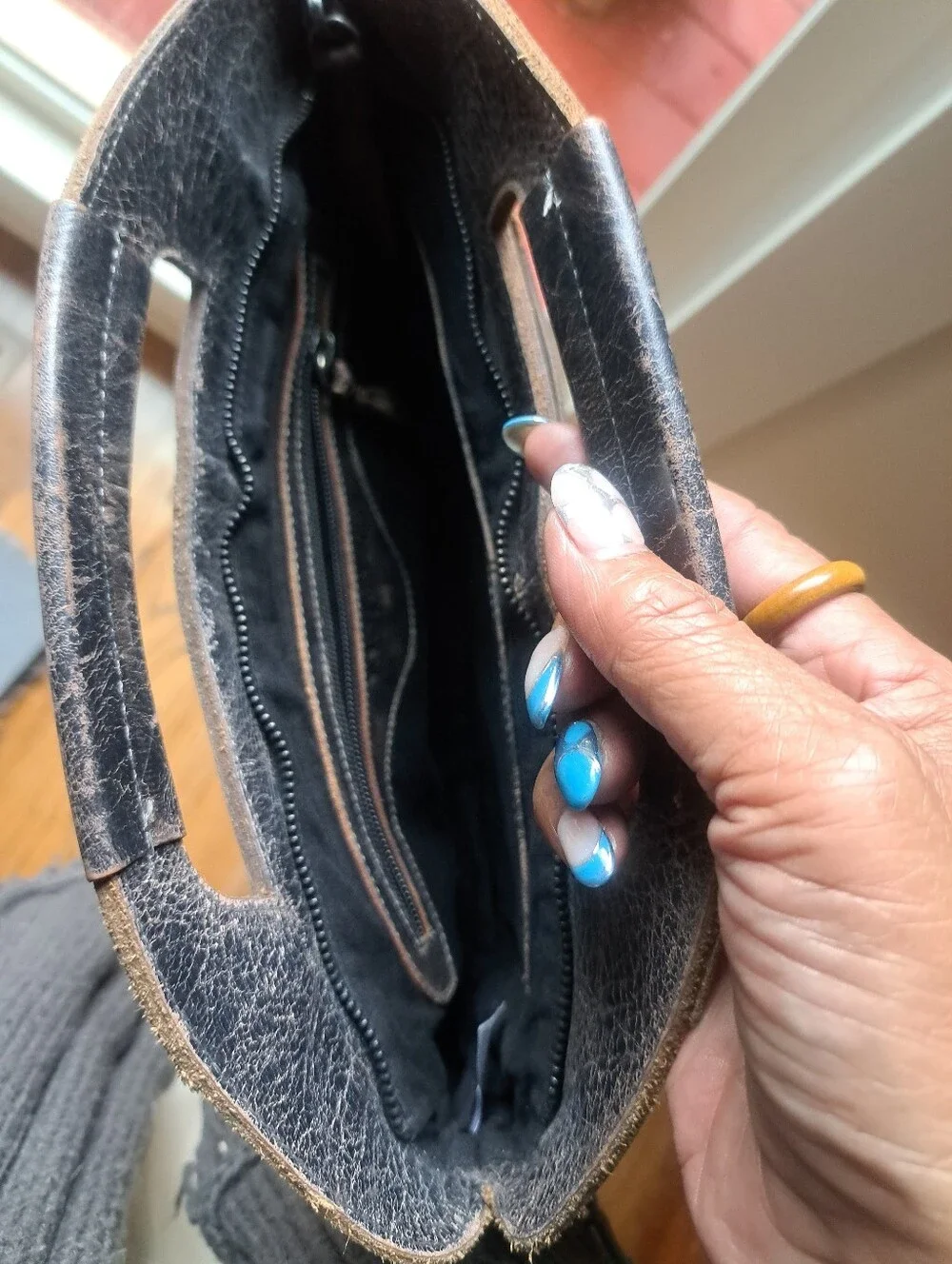 Greenway Bedstu Distressed Purse